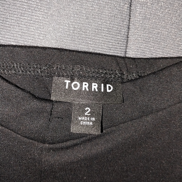 NWOT Torrid Black Ponte Bustier Romper- Size 2x - Picture 7 of 7